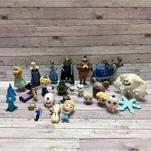 Disney Frozen Character Figurines lot Multicolor